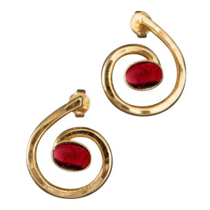 Boucles d'oreille plaqué or grenat Glaïa, bijoux de créateur, vente en ligne, bijou artisanal, bijou fabrication française