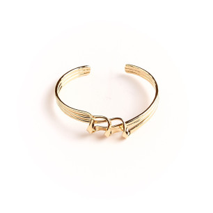 Bracelet plaqué or Charmeuse, bijoux de créateur, vente en ligne, bijouterie, bijou artisanal