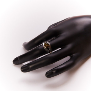 Bague argent avec ambre verte Emulsia, bijoux de créateur, vente en ligne, bijouterie