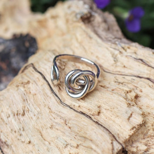Bague argent noeud. Bijou de l'artisan Ludovic GOUPIL, Fabrication 100 % française.