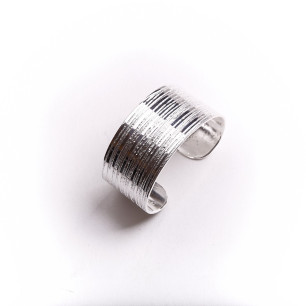 Bracelet argent Strie, bijou artisanal du créateur Ludovic GOUPIL, vente en ligne, bijouterie.